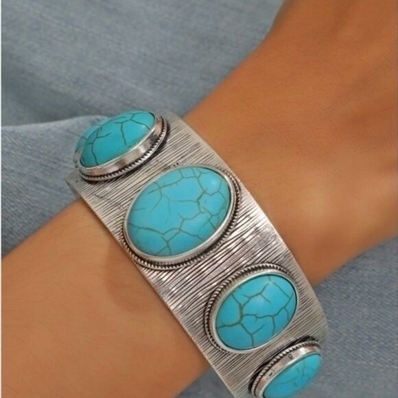 Silver and Turquoise Cuff Bracelet - Picture 10 of 10